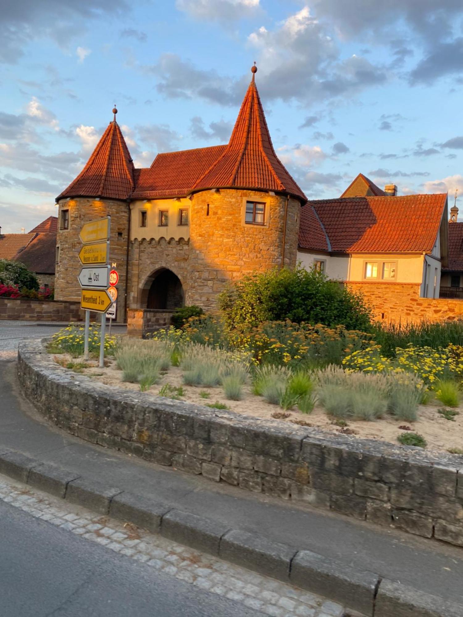 Gasthof Zum Storch Prichsenstadt Exteriér fotografie