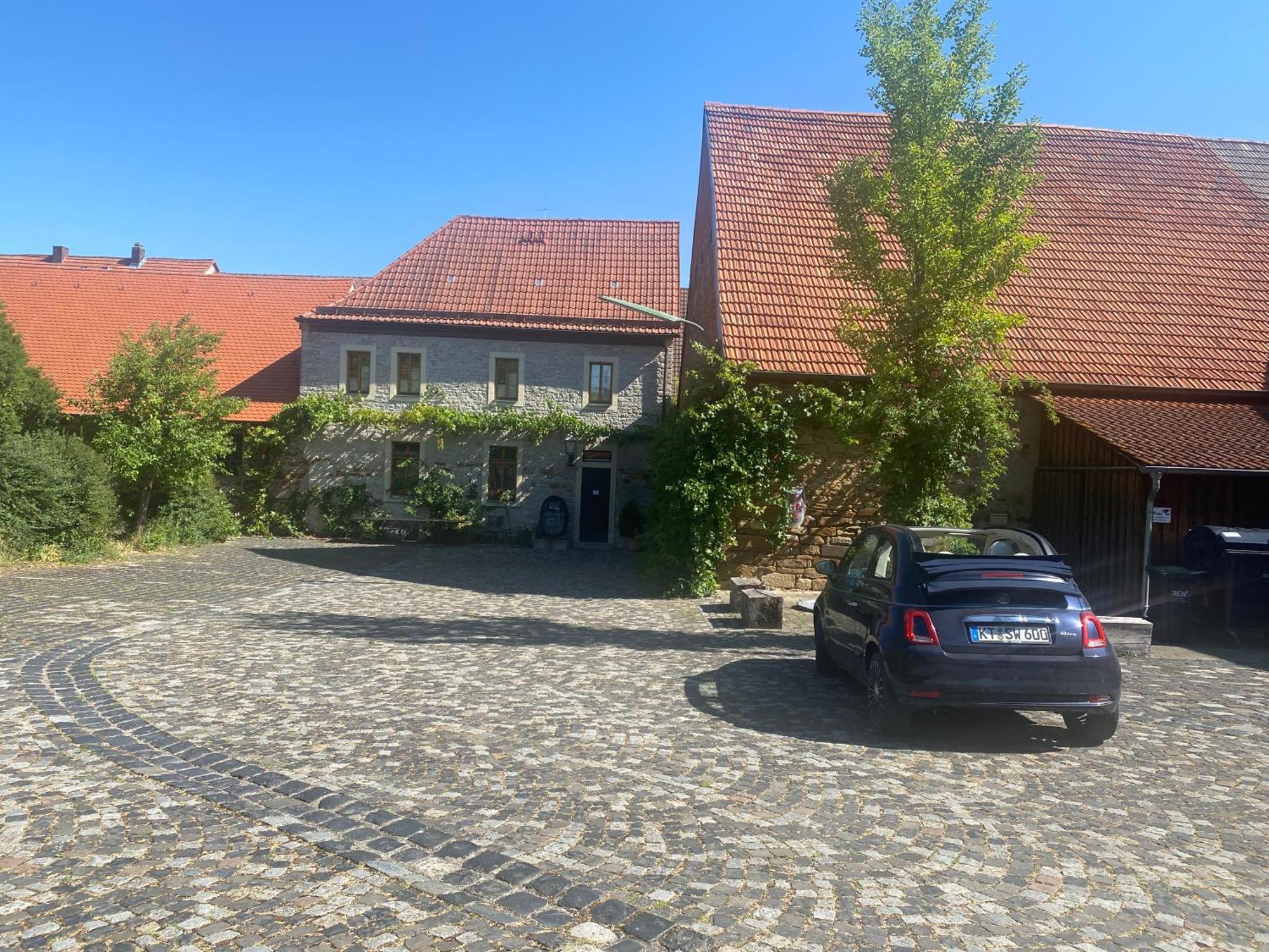 Gasthof Zum Storch Prichsenstadt Exteriér fotografie